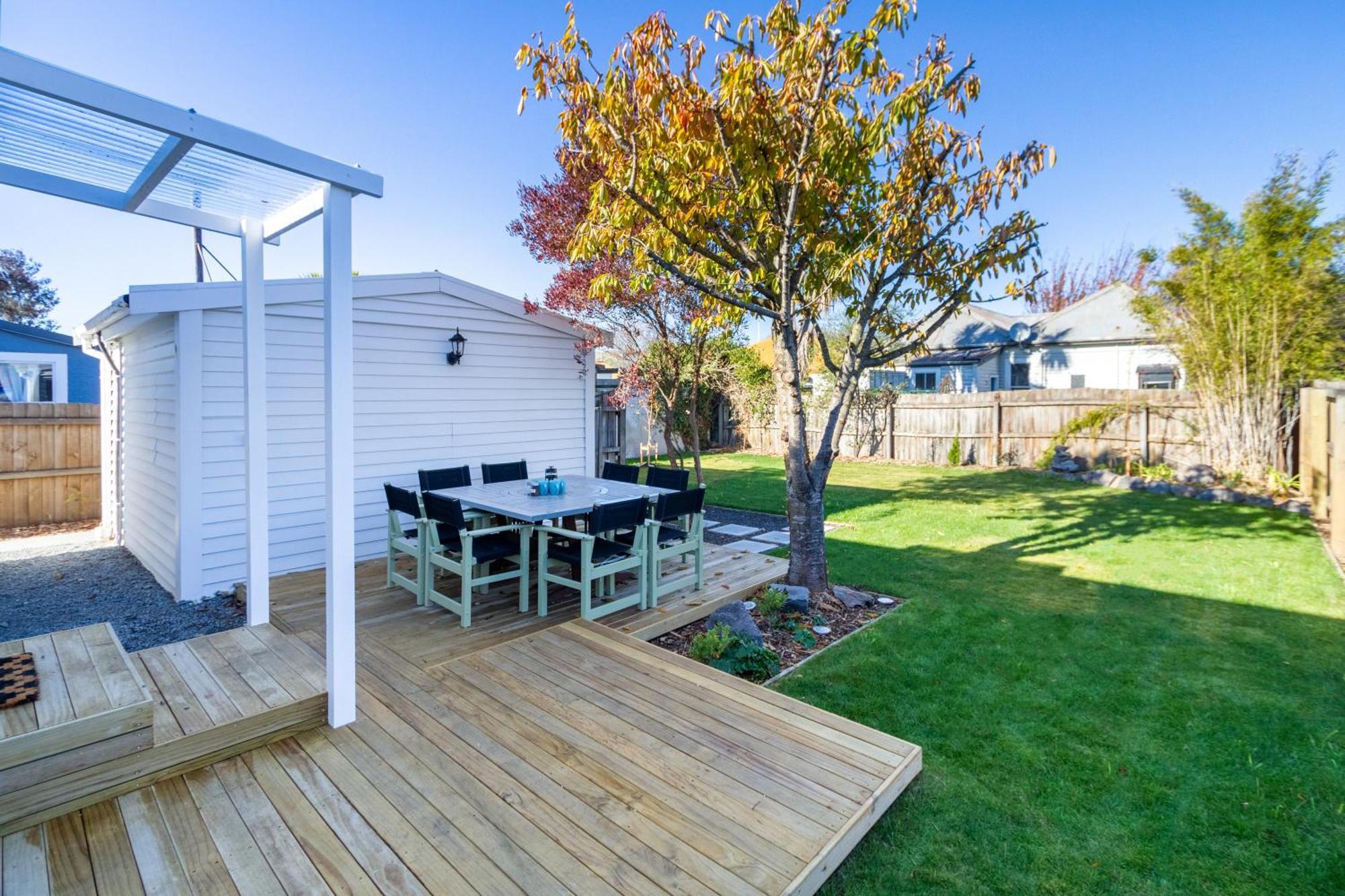 Charming 3 Bedroom Home Near Christchurch City Esterno foto